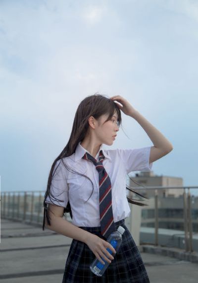 徐锦江三级作品_720手机在线观看