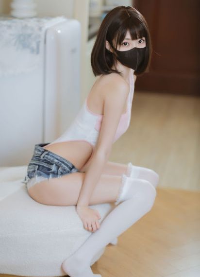 zozzoz女人与zoz_高清直播在线观看