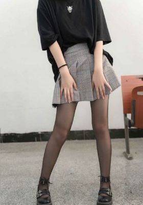我的美女邻居_正片免费观看