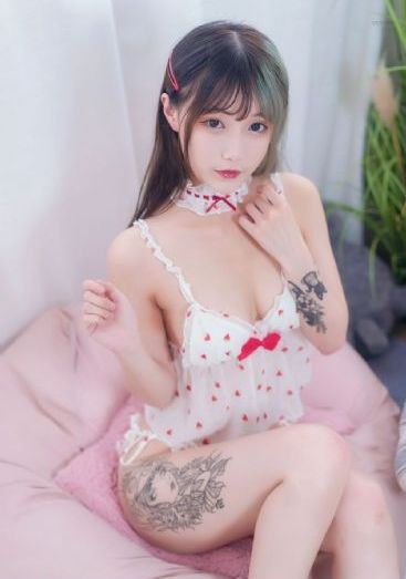 69女同志三人行亚洲人_1080P在线视频播放