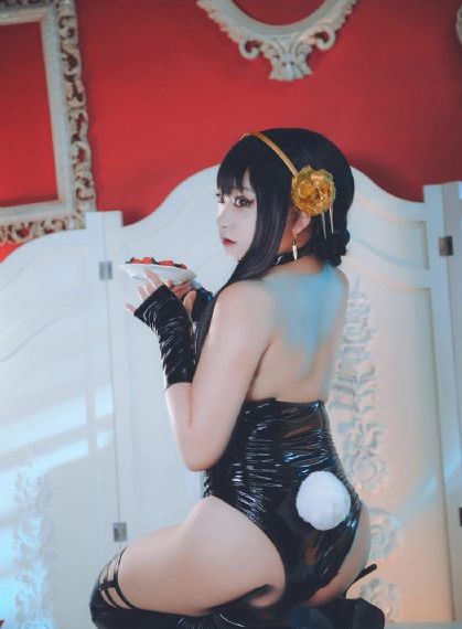 尸奶俱乐部_蓝光手机在线看