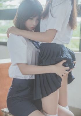 含紧一点h楼梯边做边走视_1080免费电视剧