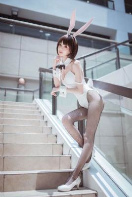 日韩美女乱淫aaa高清视频_高清日本电影免费
