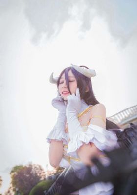 白雪公主h成版未删版_国产剧电影免费在线